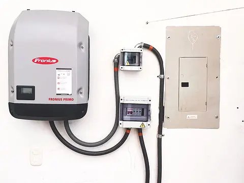 Planta solar Grid Tied de 5,1 kWp en Rionegro, Antioquia